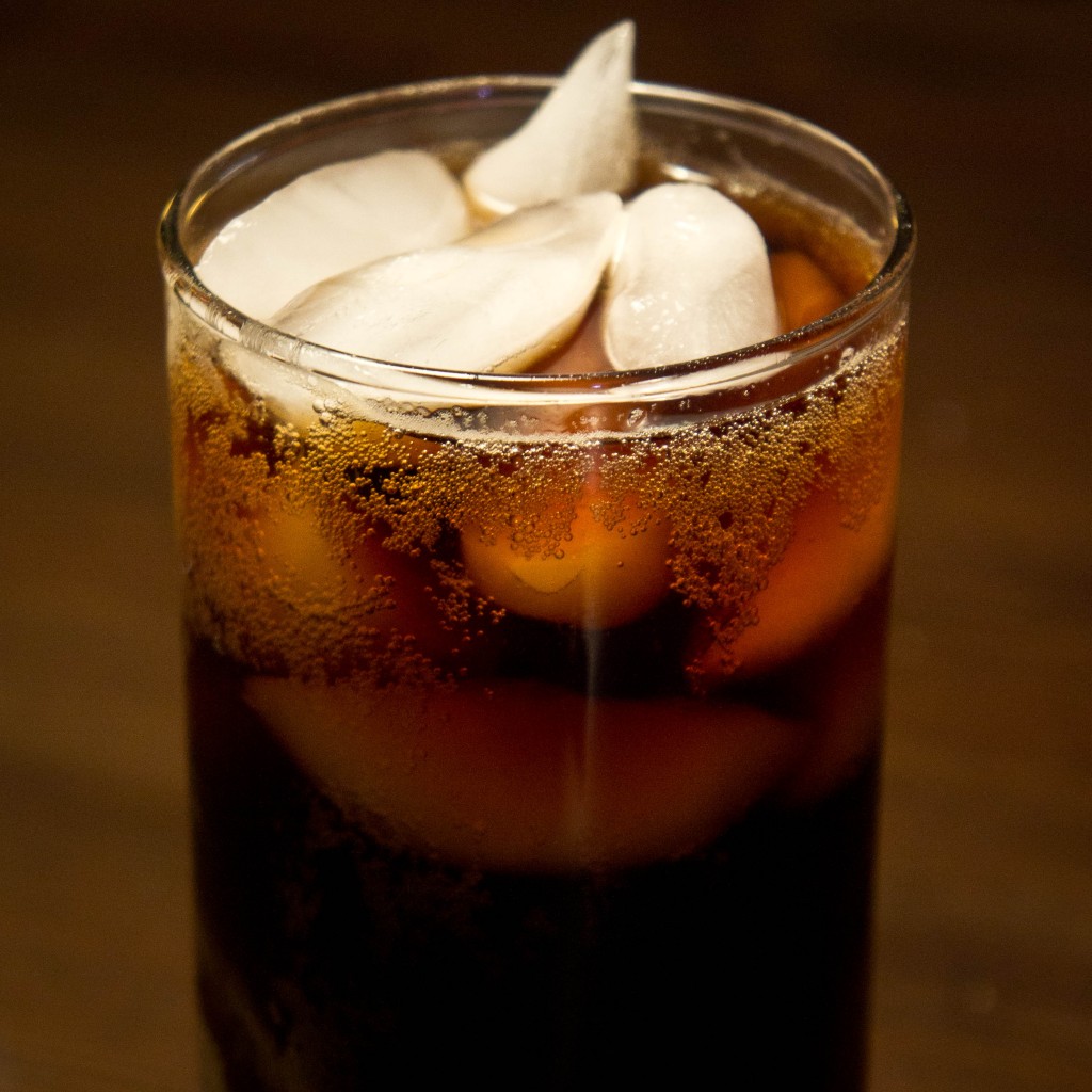 Does soda drinking cause kidney stones?